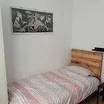 Apartamento En Zona Centrica Y Tranquila.